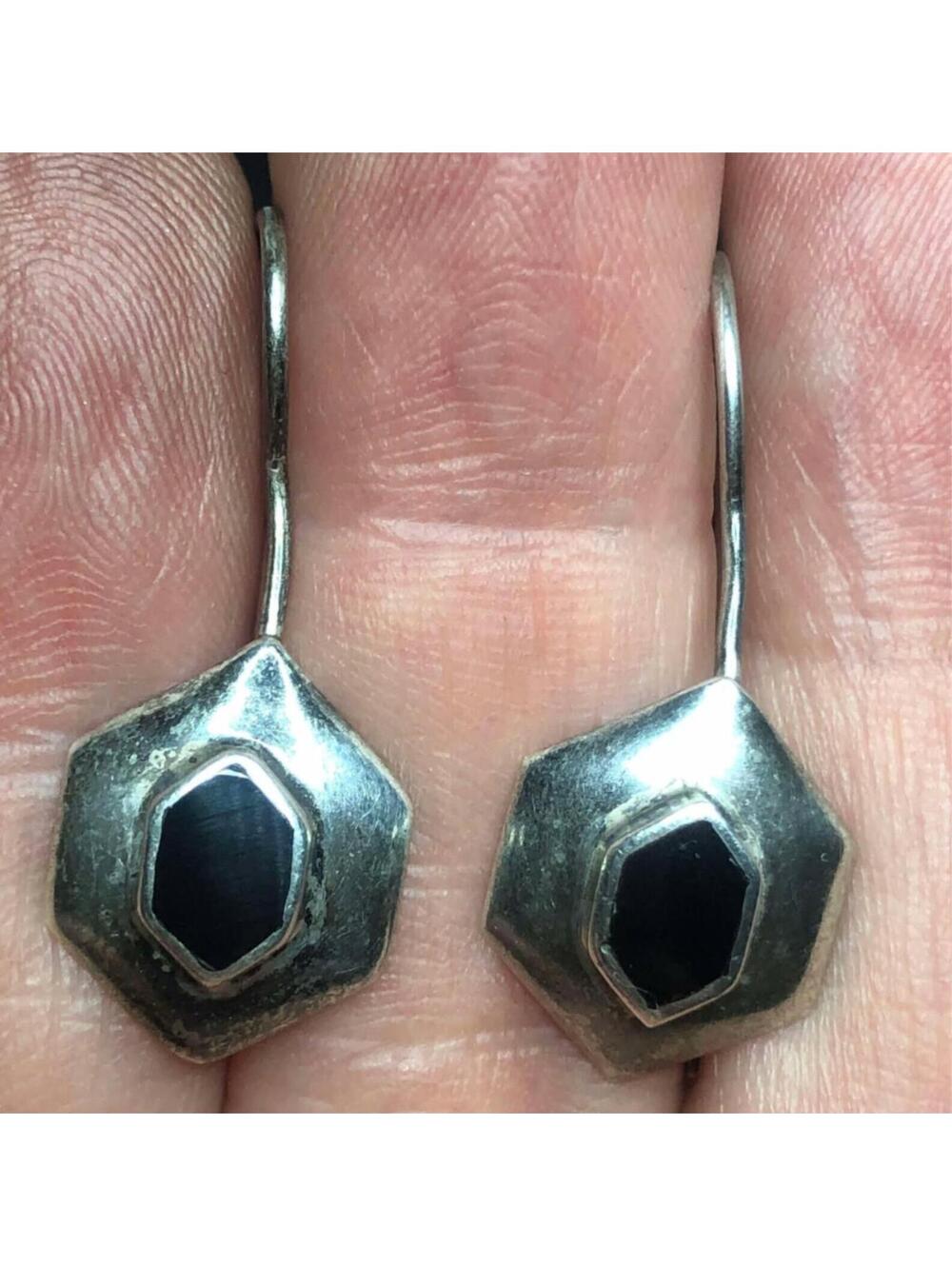 3495 Vintage Sterling silver signed NF 925 Onyx inlay dangle earrings 2.7 grams